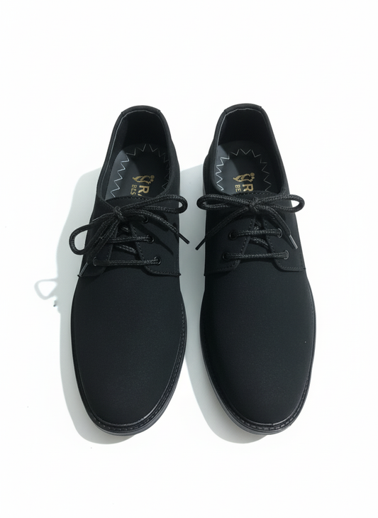 The Black Minimalist Derby Shoe